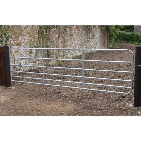 heavy duty metal field gate